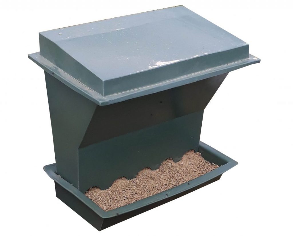 30kg calf self feeder.jpg